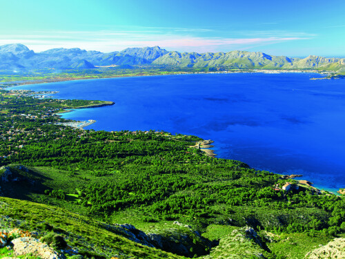 Luxury Travel Timeless Mallorca Bay of Pollenca