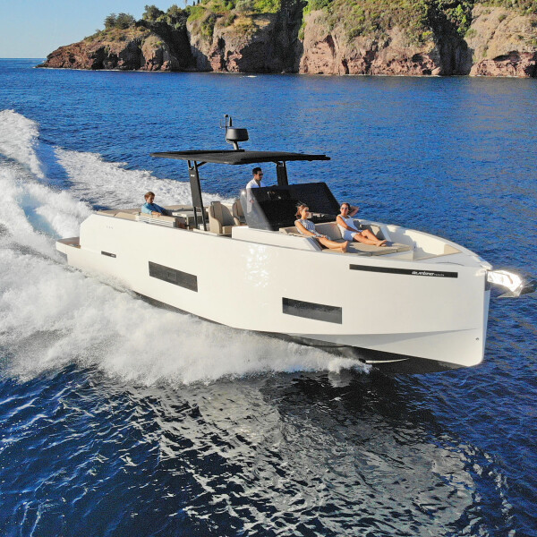 Luxury Travel LifeXperiences Yacht Charter Ibiza