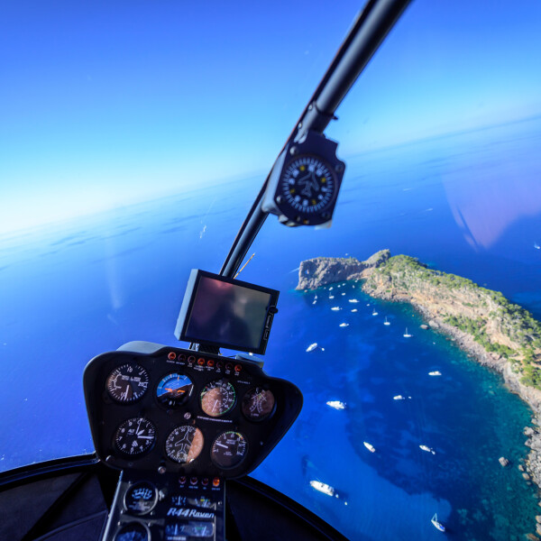 LuxuryTravel LifeXperiences HelicopterFlight Mallorca